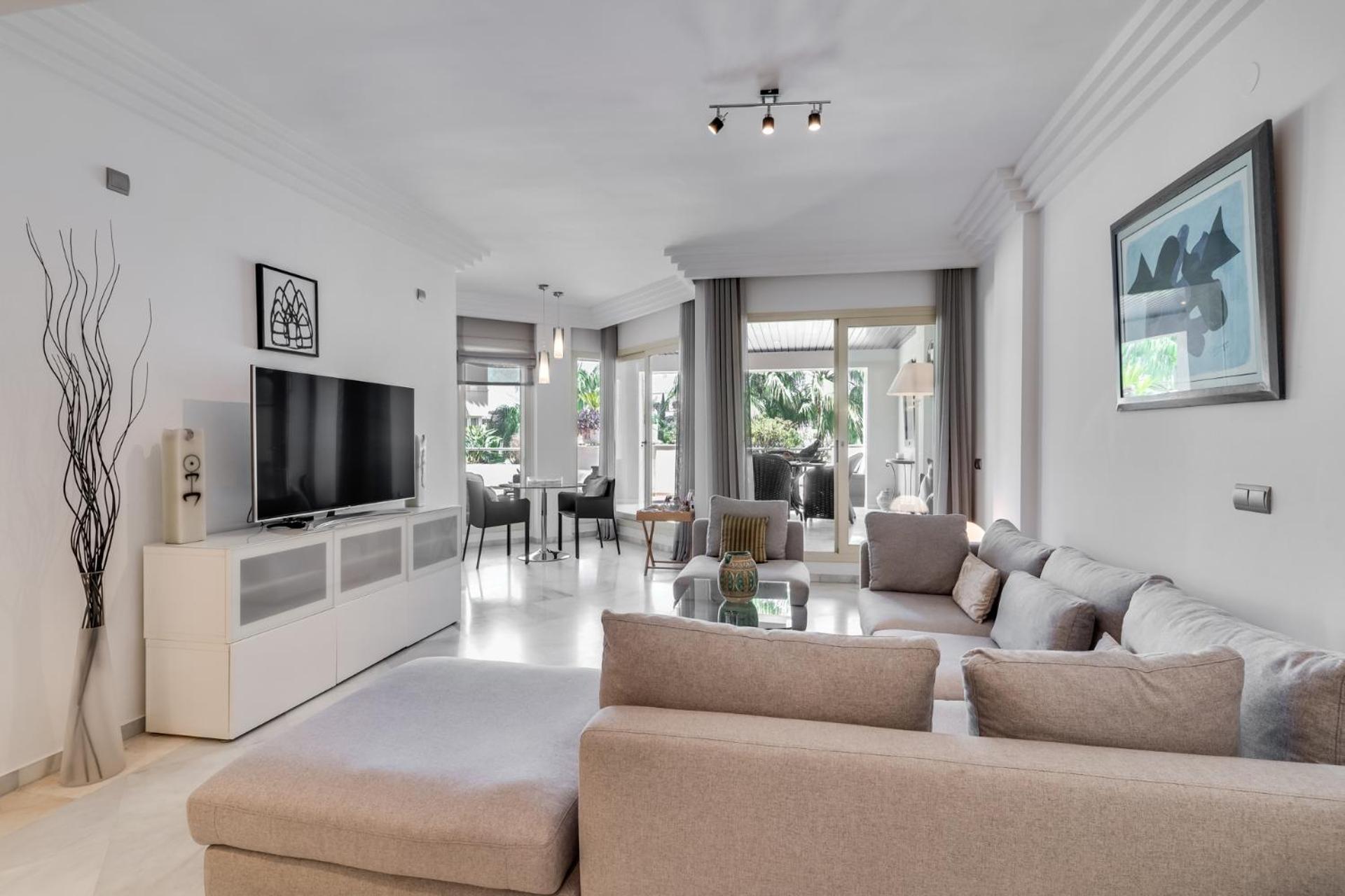 מארבלה Molo Residences Boutique Apartments & Spa מראה חיצוני תמונה