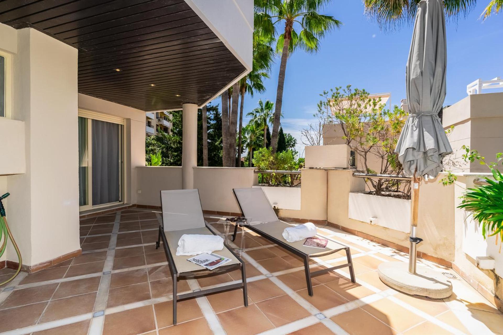 מארבלה Molo Residences Boutique Apartments & Spa מראה חיצוני תמונה