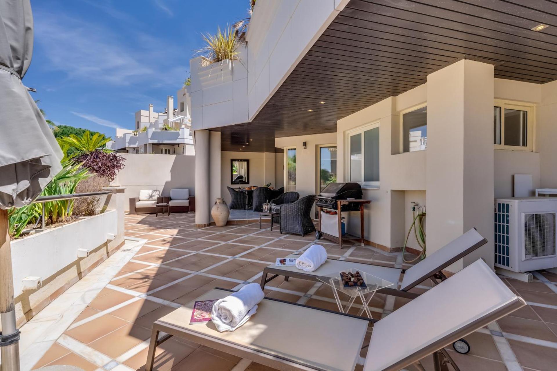 מארבלה Molo Residences Boutique Apartments & Spa מראה חיצוני תמונה