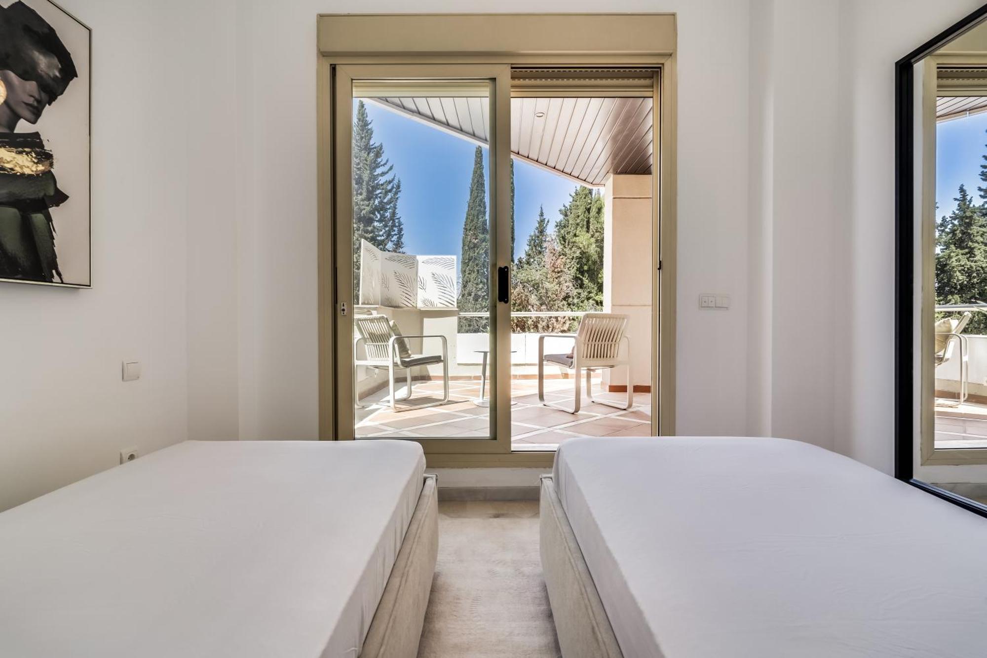 מארבלה Molo Residences Boutique Apartments & Spa מראה חיצוני תמונה